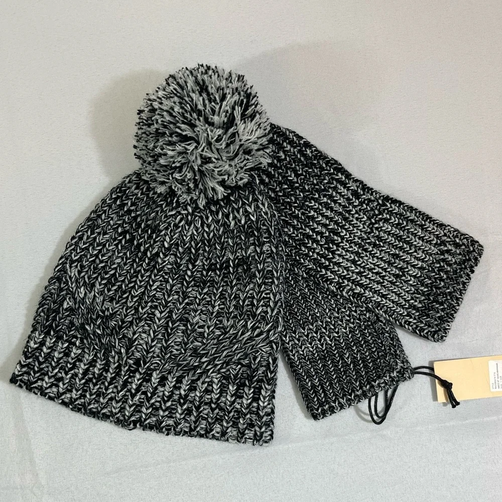Rebecca Minkoff Beanie & Armwarmer Set - Marled Black